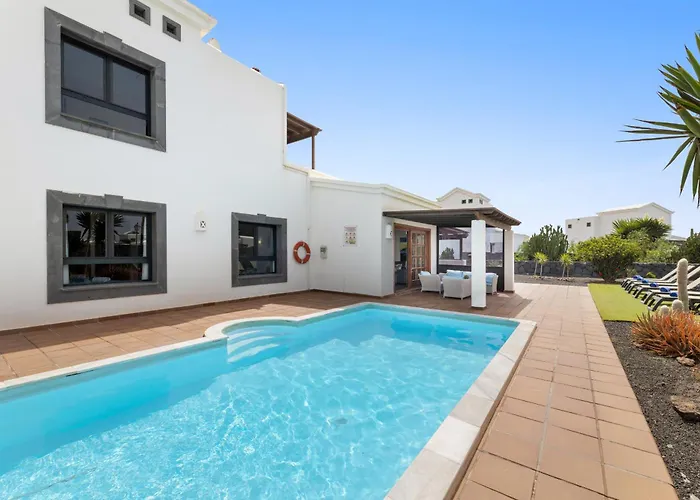 Zafiro 17 By Escape Playa Blanca (Lanzarote)